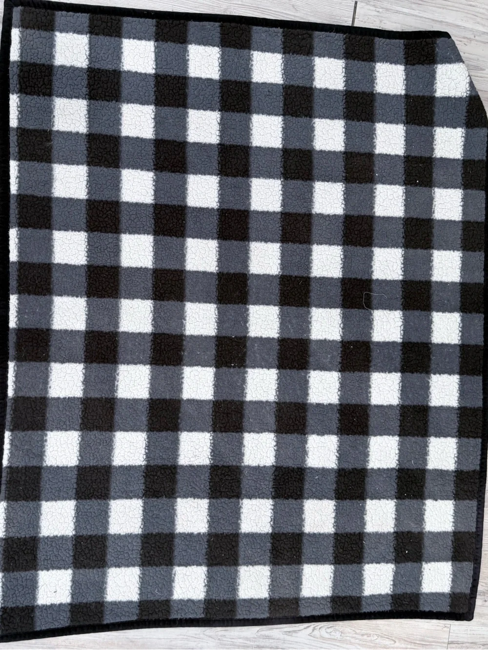 Cozy Black & White Buffalo Check Throw Blanket